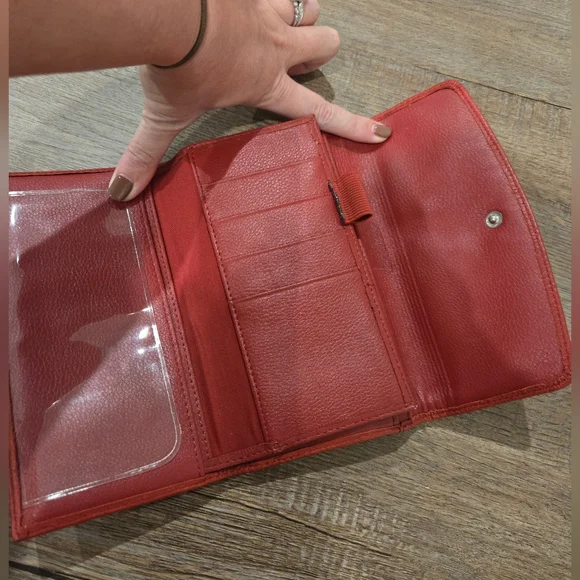Fossil Red Leather Wallet - Picture 2 of 5